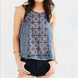 UO Ecote blue printed tank top
